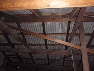 Asbestos in roof 2